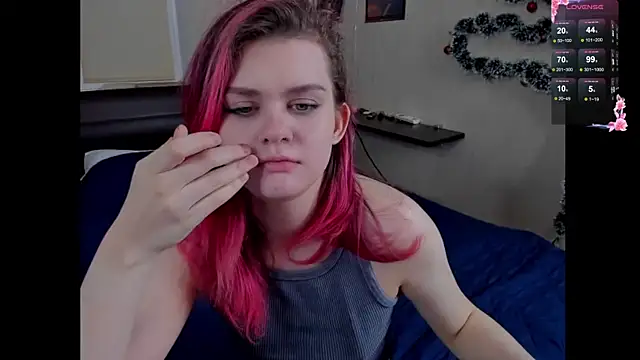 JulieTaylors online show from June 23, 9:57 pm