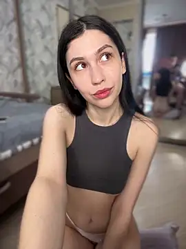 Snapshot of LushLuna chatting on September 10, 8:58 am LushLuna online show from September 10, 8:58 am