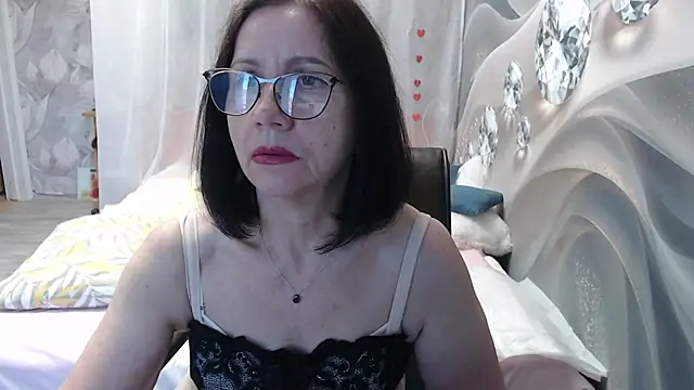 OlgaHottie online show from February 1, 11:36 pm