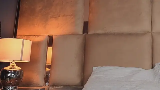 angelinepossy online show from September 12, 10:17 pm