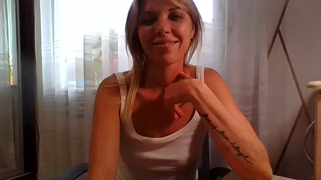 VelvetLove287 online show from July 14, 1:49 pm