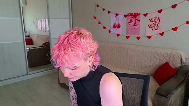 School Love online show from September 24, 11:09 am