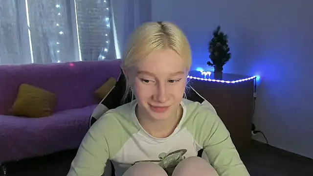 EnigmaSee online show from February 10, 2:25 am