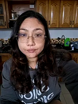 Snapshot of Mia_Ruiz chatting on October 20, 2:03 am Mia Ruiz online show from October 20, 2:03 am