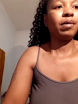 Snapshot of realsquirter chatting on September 17, 7:34 pm realsquirter online show from September 17, 7:34 pm