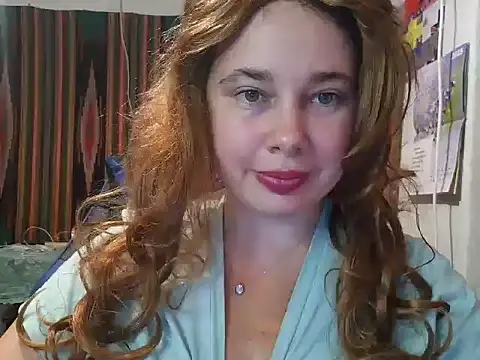 Snapshot of Cora_Maro chatting on September 10, 1:44 pm Cora Maro online show from September 10, 1:44 pm