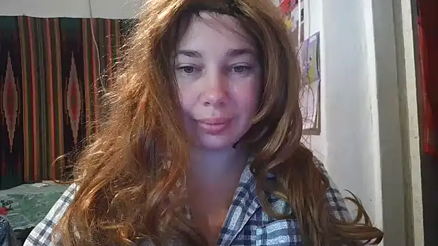 Snapshot of Cora_Maro chatting on September 15, 11:01 pm Cora Maro online show from September 15, 11:01 pm