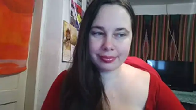 Cora Maro online show from December 15, 11:15 am