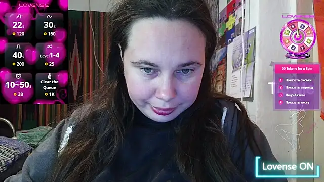 Snapshot of Cora_Maro chatting on October 3, 11:59 am Cora Maro online show from October 3, 11:59 am