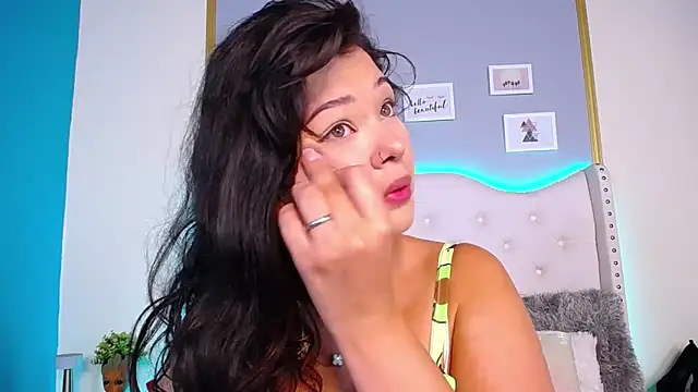 dante ferraraa online show from October 16, 10:12 pm