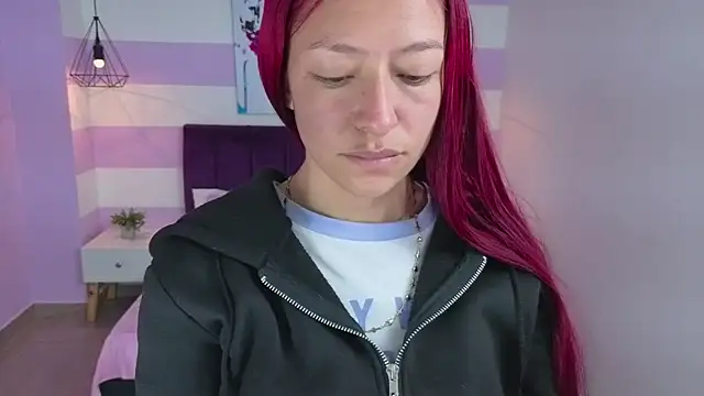 Scarlett  bell online show from April 1, 1:23 pm