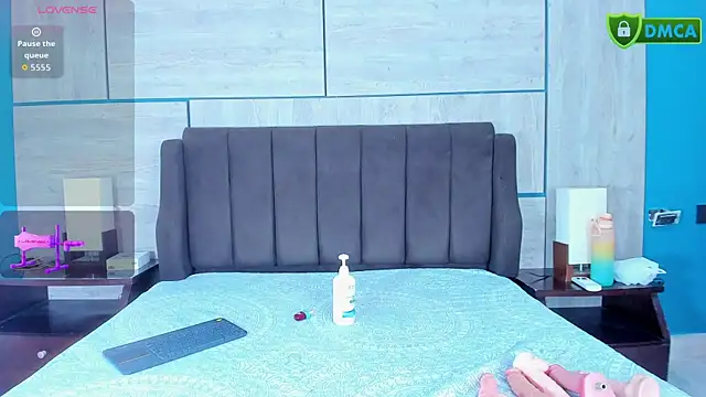 ZaritaLenon online show from November 20, 8:54 pm