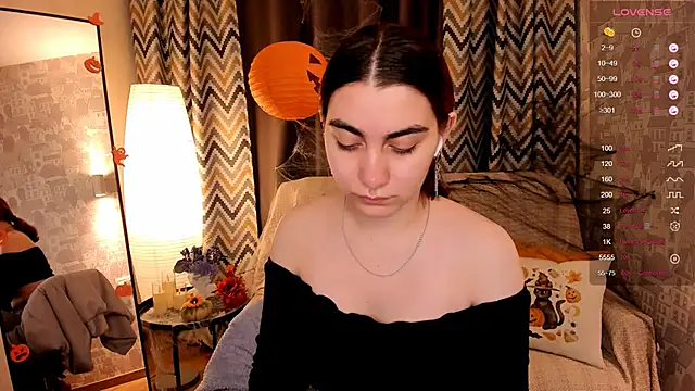 hannacheekss  online show from October 23, 2:17 am