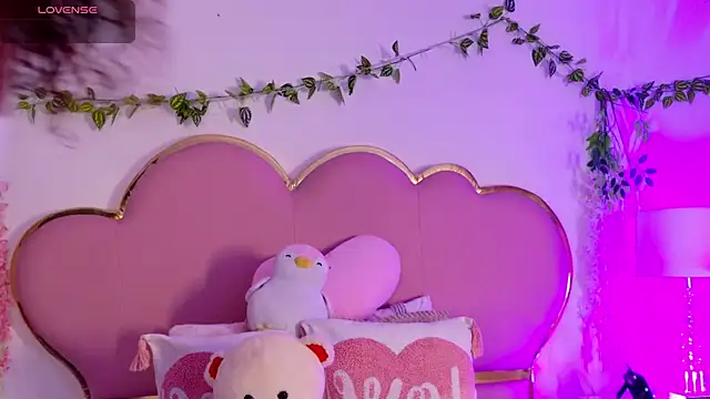 NahiaraReina online show from July 27, 2:47 pm