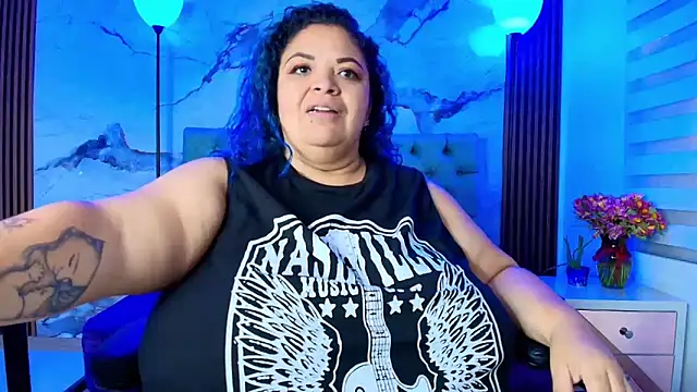 ANAMARIARIOS online show from June 18, 7:52 pm