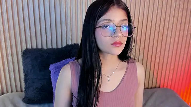 Snapshot of lana_dol chatting on October 13, 1:14 pm lana dol online show from October 13, 1:14 pm