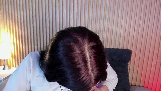 Snapshot of lana_dol chatting on October 18, 2:20 pm lana dol online show from October 18, 2:20 pm