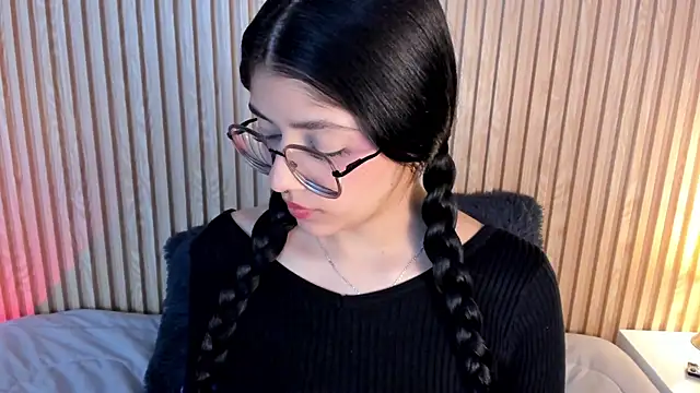 Snapshot of lana_dol chatting on September 30, 1:39 pm lana dol online show from September 30, 1:39 pm