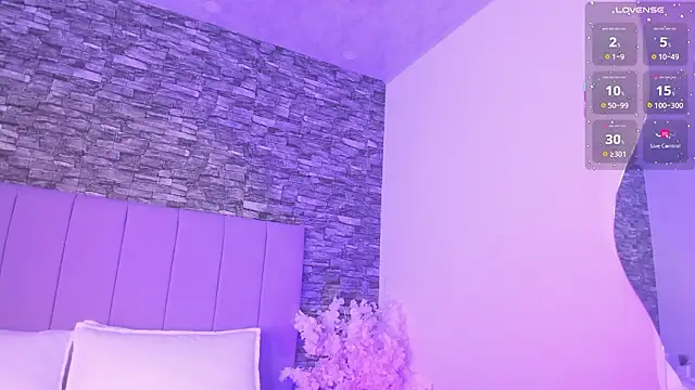 iam cami online show from February 26, 7:02 pm