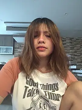 Elsa sweet online show from July 8, 1:57 pm