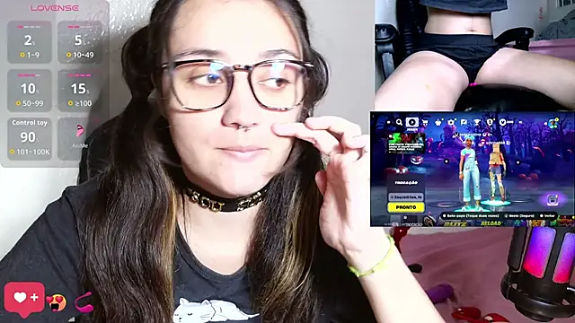Snapshot of sobresalinaa chatting on October 16, 9:56 am sobresalinaa online show from October 16, 9:56 am