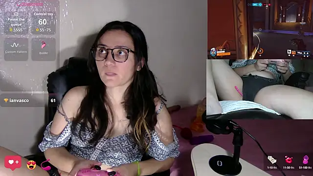Snapshot of sobresalinaa chatting on September 21, 4:11 am sobresalinaa online show from September 21, 4:11 am