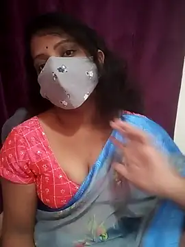 Snapshot of Manisha-Love chatting on September 18, 4:11 am Manisha-Love online show from September 18, 4:11 am
