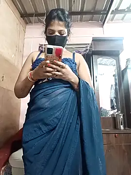 queensenorita online show from October 3, 6:24 pm