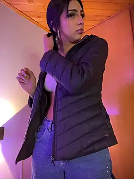 Hilary pinkk online show from April 7, 2:02 am