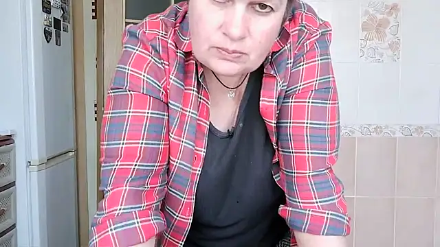 Ettie Tonia online show from March 29, 11:20 am