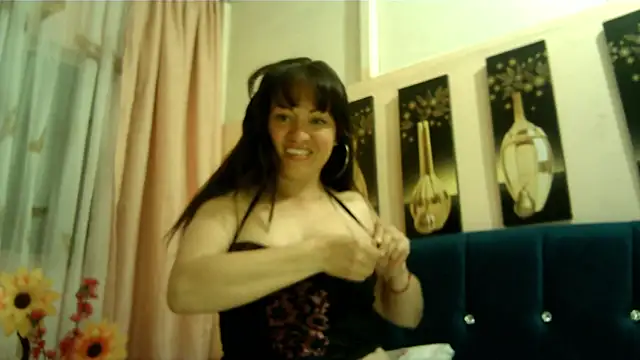 taylor198115 online show from February 26, 6:23 am