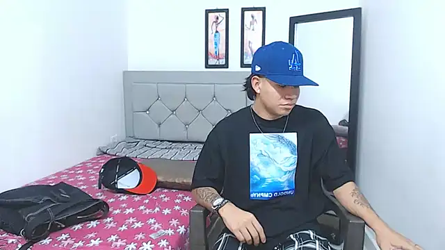 logannth online show from March 3, 7:20 pm