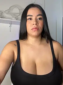 kristynmassey online show from March 21, 7:30 pm