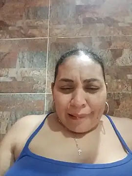 Snapshot of MirandaSoto chatting on October 11, 3:55 am MirandaSoto online show from October 11, 3:55 am