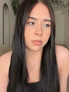  SweetCandyy online show from April 18, 8:09 pm