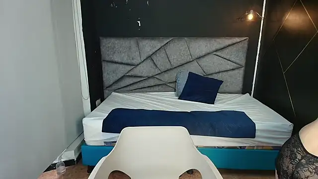Snapshot of NatashaMason_ chatting on September 15, 7:21 pm NatashaMason online show from September 15, 7:21 pm