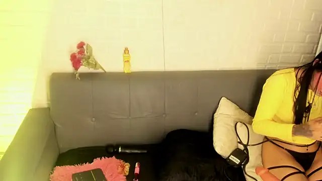 karina gomez 18 online show from October 25, 11:40 am