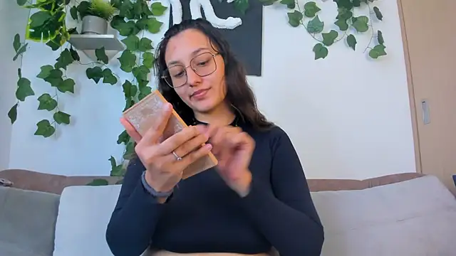 Snapshot of nataliepeterson chatting on October 16, 7:16 pm nataliepeterson online show from October 16, 7:16 pm