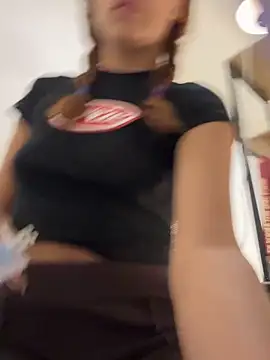 Katee Jones online show from February 16, 8:09 pm