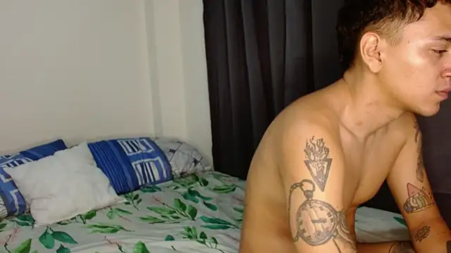 lianandnatasha online show from February 8, 12:03 am