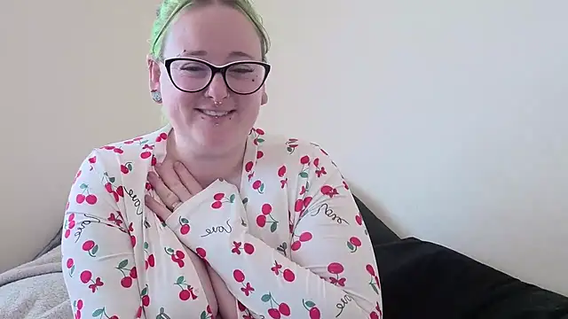 Bunny Cummings online show from July 25, 9:27 am