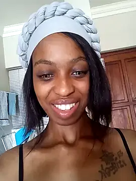 sexypetitexdoll23 online show from December 2, 10:27 am