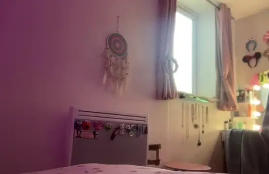 pinkie piexx online show from October 17, 3:48 pm