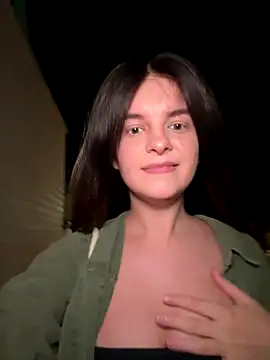 RaonXO online show from September 25, 9:56 pm