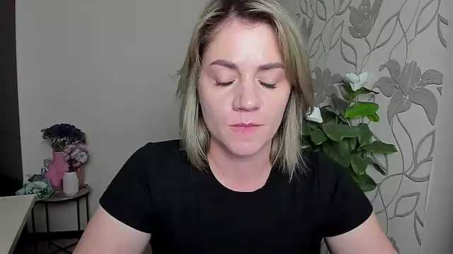 MariaSttone online show from September 16, 7:33 pm