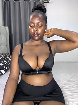 prettiepearl online show from November 24, 10:01 pm