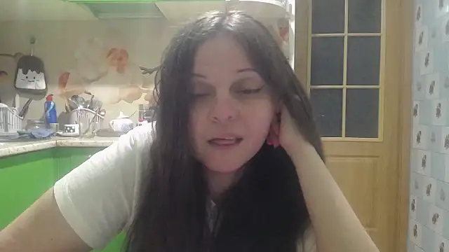 CatMelissa online show from April 28, 9:51 pm