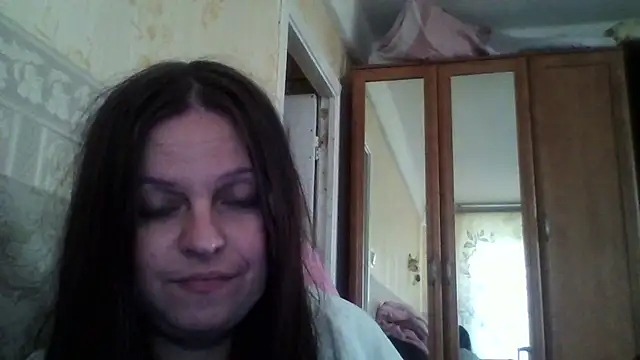 Snapshot of CatMelissa chatting on October 21, 11:03 am CatMelissa online show from October 21, 11:03 am
