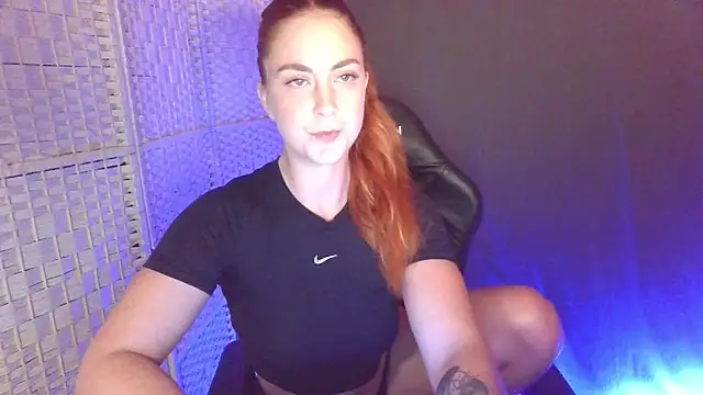 KayleyxEmily online show from October 15, 8:11 pm