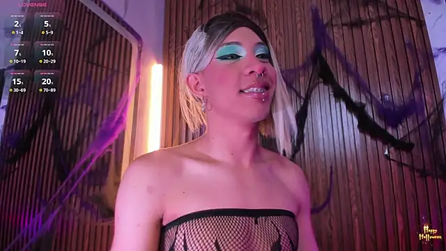 AndyBlake  online show from October 24, 3:46 am